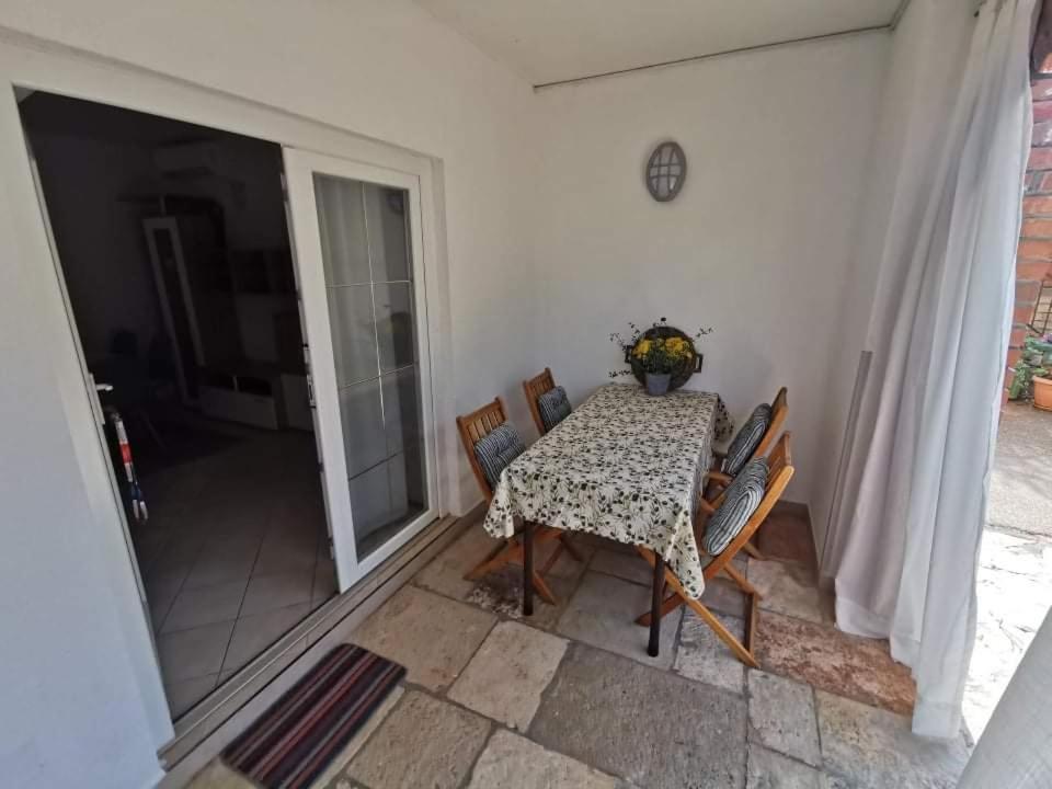 Apartamento App Carla Novigrad Istria Exterior foto